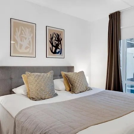 Lejlighed Modern Three-bedroom Next To Royal Arena And Airport *